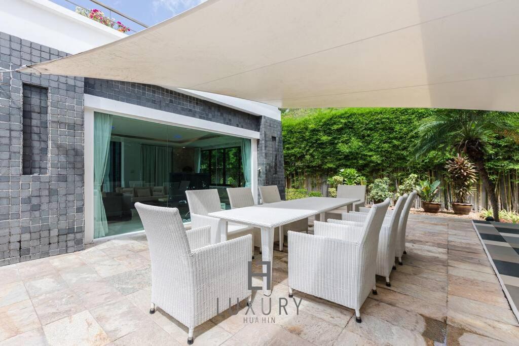Unique Pool With 5 Bedrooms And Sea View Pm-c1 HHQ